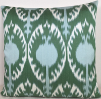 Ikat Pillow ( 50 X 50 Cm )