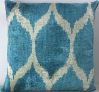 Velvet Pillow ( 40 X 40 Cm )