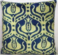 Velvet Pillow ( 50 X 50 Cm )