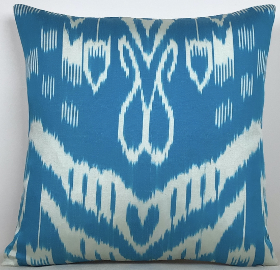 Ikat Pillow ( 40 X 40 Cm )