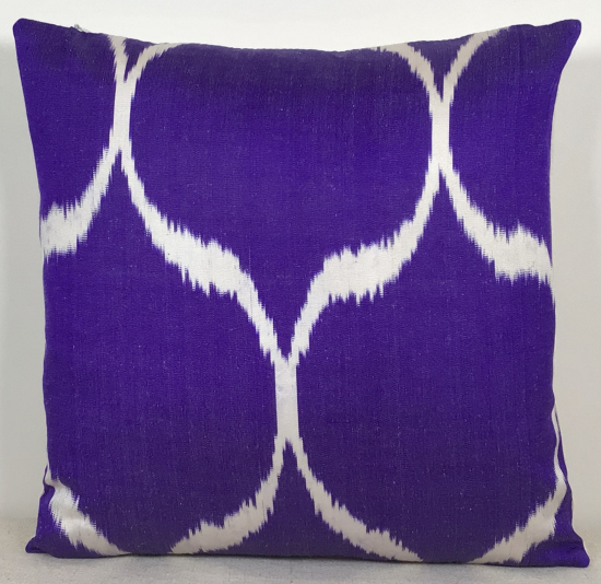 Ikat Pillow ( 40 X 40 Cm )