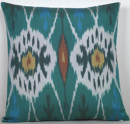 Ikat Pillow ( 40 X 40 Cm )