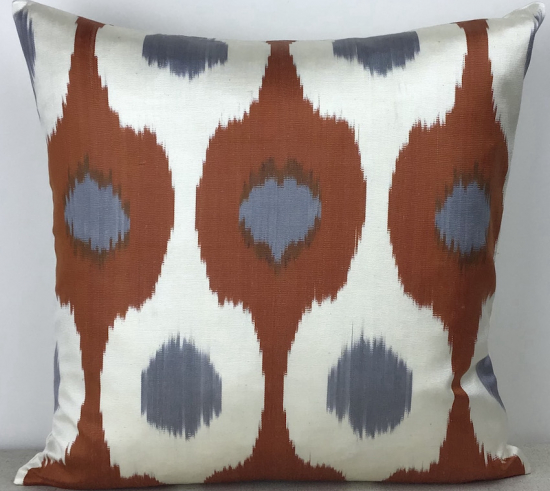 Ikat Pillow ( 40 X 40 Cm )