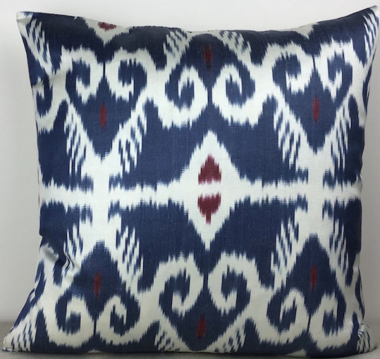 Ikat Pillow ( 40 X 40 Cm )