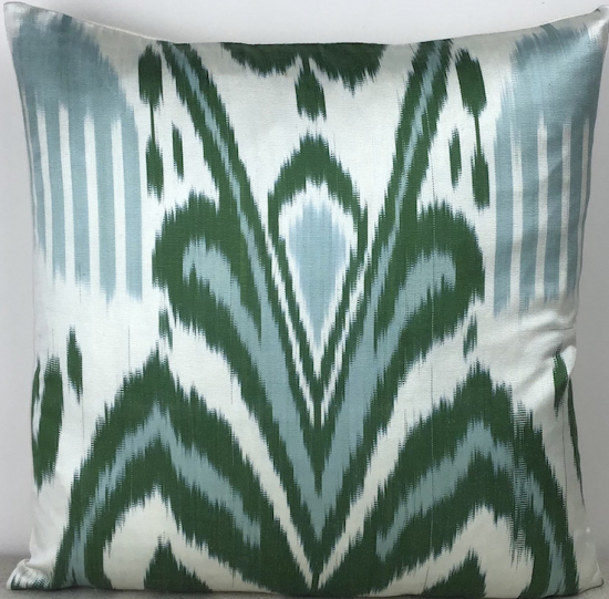 Ikat Pillow ( 40 X 40 Cm )