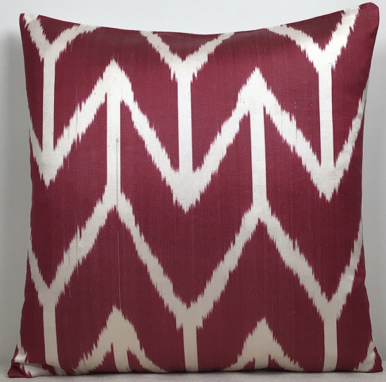 Ikat Pillow ( 40 X 40 Cm )