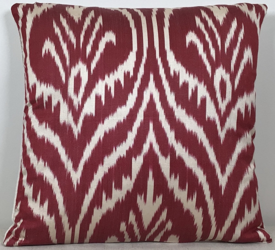 Ikat Pillow ( 40 X 40 Cm )