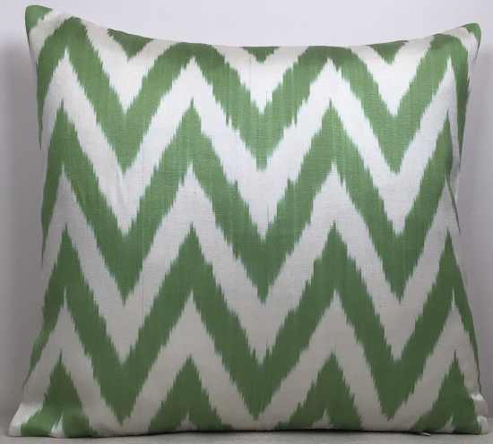 Ikat Pillow ( 40 X 40 Cm )