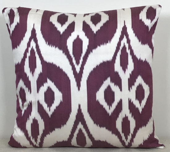 Ikat Pillow ( 40 X 40 Cm )