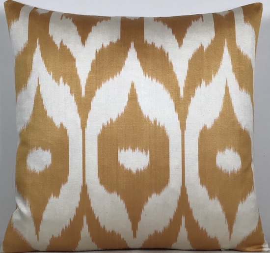 Ikat Pillow ( 40 X 40 Cm )