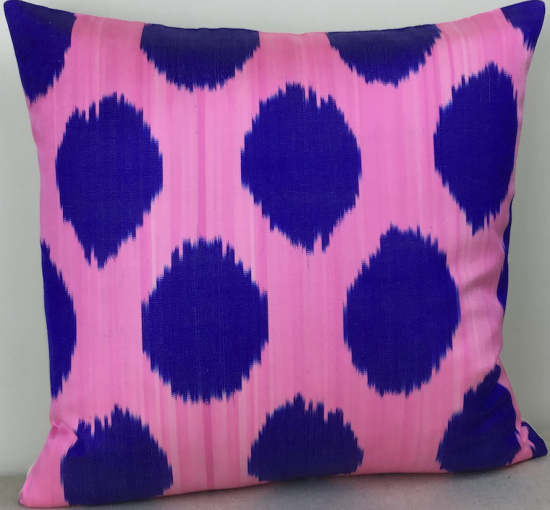 Ikat Pillow ( 40 X 40 Cm )