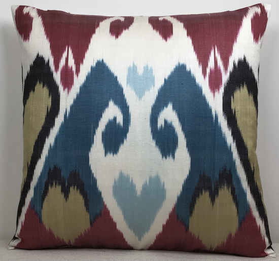 Ikat Pillow ( 40 X 40 Cm )