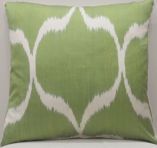 Ikat Pillow ( 40 X 40 Cm )