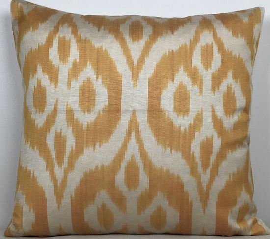 Ikat Pillow ( 40 X 40 Cm )