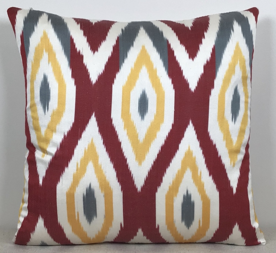 Ikat Pillow ( 40 X 40 Cm )