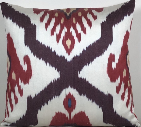 Ikat Pillow ( 40 X 40 Cm )