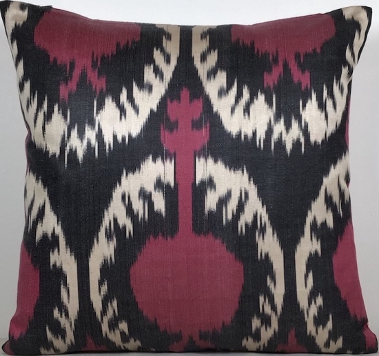 Ikat Pillow ( 40 X 40 Cm )