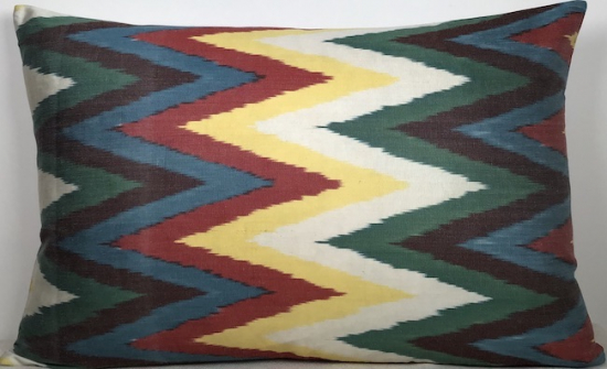 Ikat Pillow ( 40 X 60 Cm )