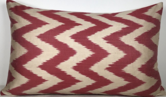 Ikat Pillow ( 40 X 60 Cm )