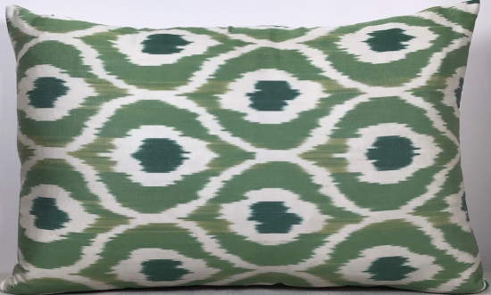 Ikat Pillow ( 40 X 60 Cm )