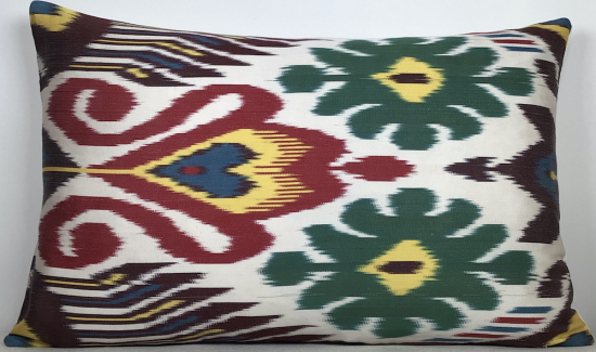 Ikat Pillow ( 40 X 60 Cm )