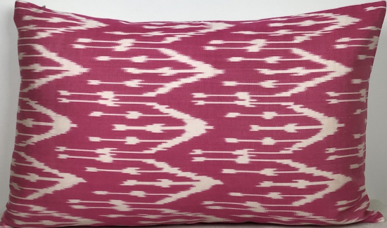 Ikat Pillow ( 40 X 60 Cm )