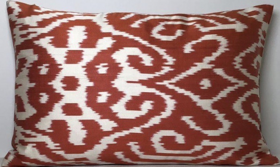 Ikat Pillow ( 40 X 60 Cm )