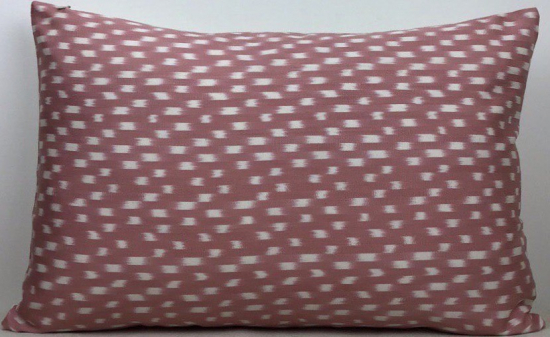 Ikat Pillow ( 40 X 60 Cm )