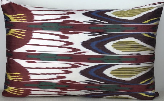 Ikat Pillow ( 40 X 60 Cm )