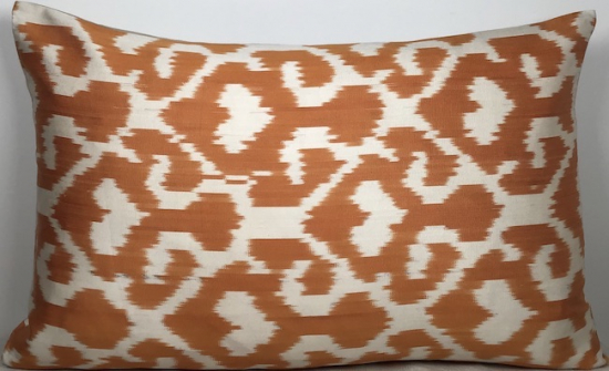 Ikat Pillow ( 40 X 60 Cm )