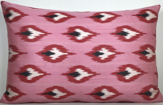 Ikat Pillow ( 40 X 60 Cm )