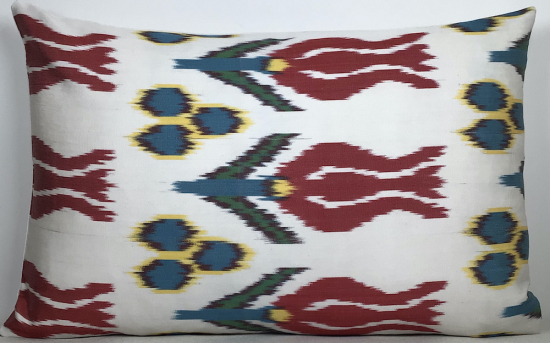 Ikat Pillow ( 40 X 60 Cm )