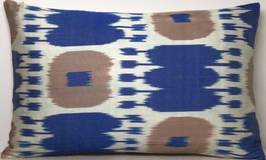 Ikat Pillow ( 40 X 60 Cm )