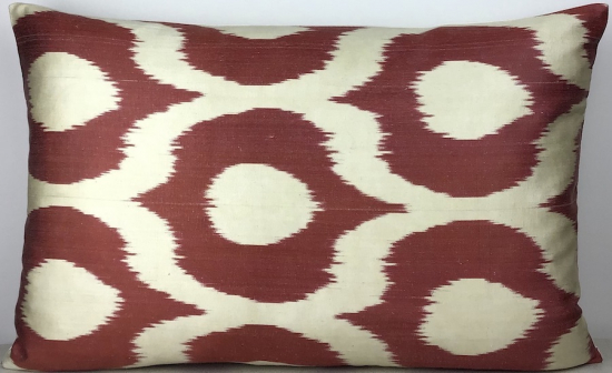 Ikat Pillow ( 40 X 60 Cm )