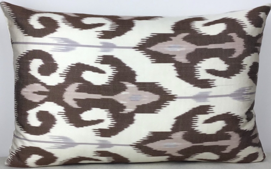 Ikat Pillow ( 40 X 60 Cm