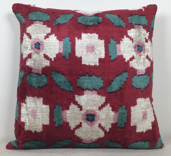 Velvet Pillow ( 40 X 40 Cm )