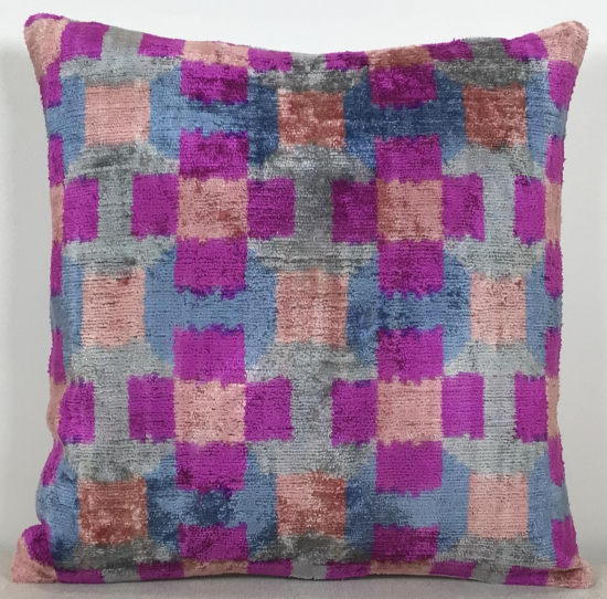 Velvet Pillow ( 40 X 40 Cm )