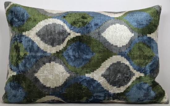 Velvet Pillow ( 40 X 60 Cm )