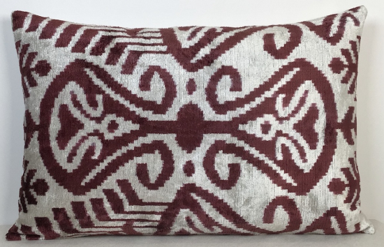 Velvet Pillow ( 40 X 60 Cm )