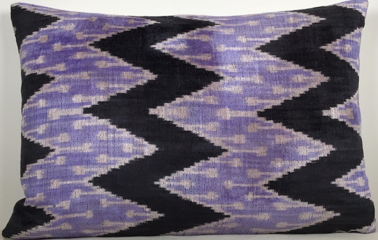 Velvet Pillow ( 40 X 60 Cm )