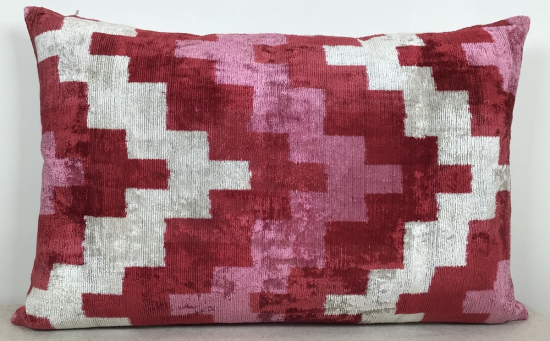 Velvet Pillow ( 40 X 60 Cm )