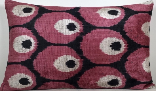 Velvet Pillow ( 40 X 60 Cm )