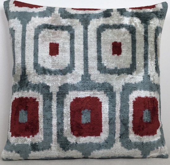 Velvet Pillow ( 40 X 40 Cm )