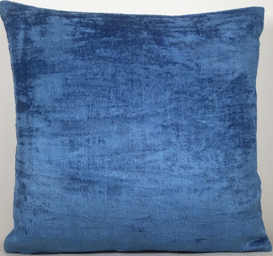 Velvet Pillow ( 40 X 40 Cm )