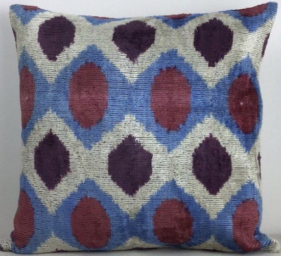 Velvet Pillow ( 40 X 40 Cm )