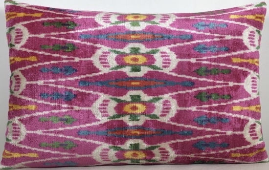 Velvet Pillow ( 40 X 60 Cm )