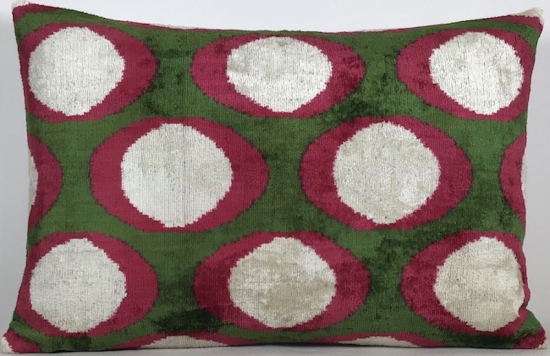 Velvet Pillow ( 40 X 60 Cm )