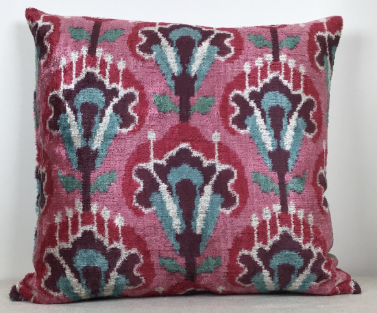 Velvet Pillow ( 50 X 50 Cm )