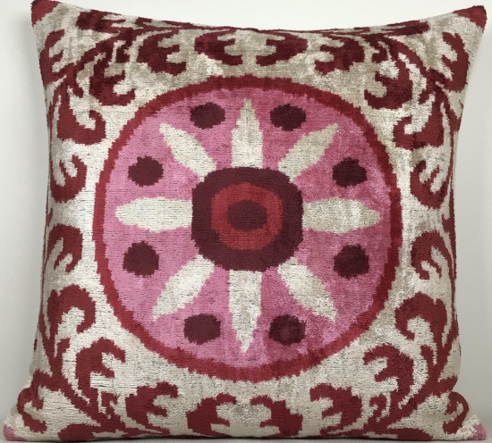 Velvet Pillow ( 50 X 50 Cm )