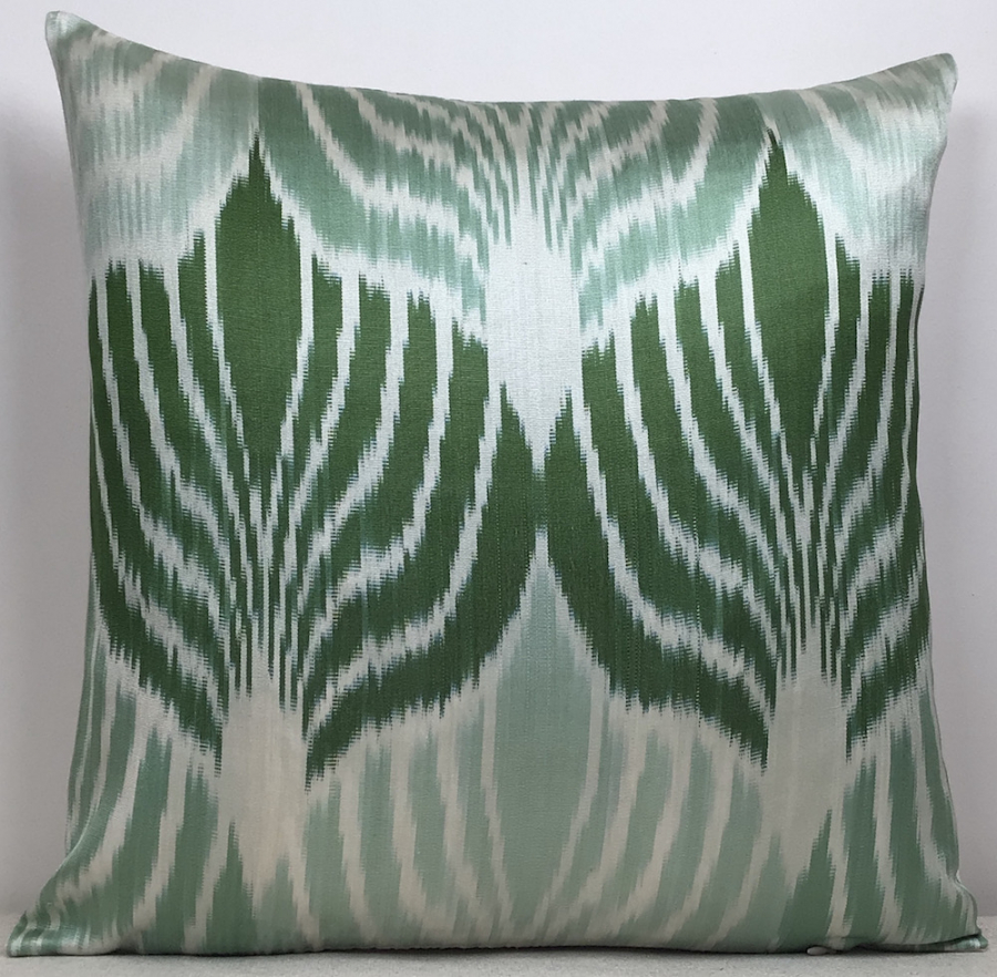 Ikat Pillow ( 40 X 40 Cm )